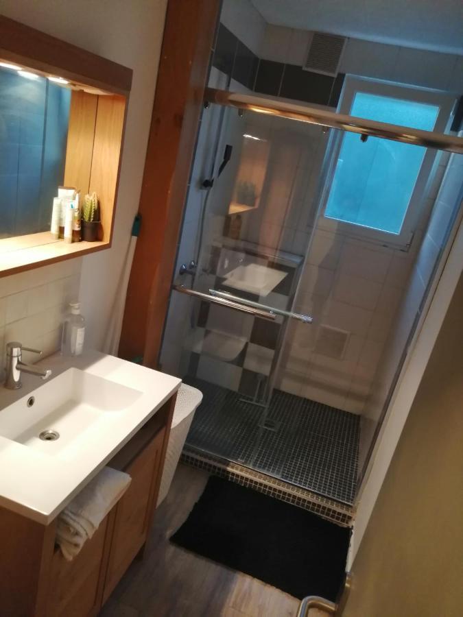 Chambre Dans Appartement A นีออร์ ภายนอก รูปภาพ